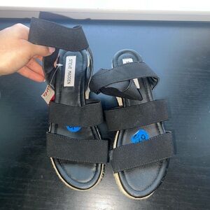 Steve Madden Chunky Platform Sandal